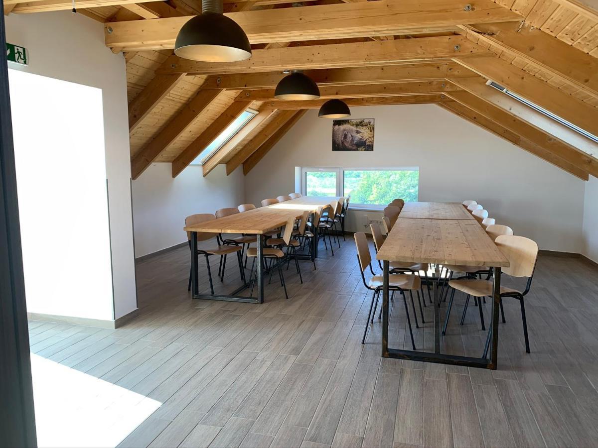 Oeregtoelgy Apartman Szár المظهر الخارجي الصورة